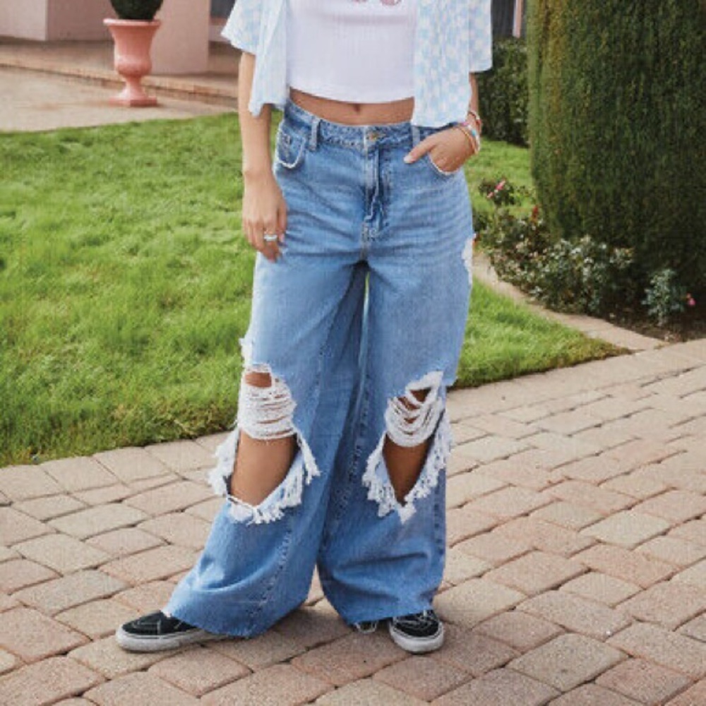 Wide-Leg Distressed Jeans